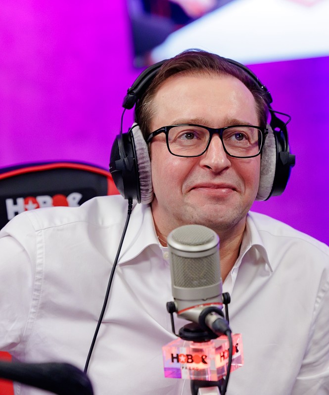 Весна начнётся на премии с большим сердцем «Новое Радио AWARDS»