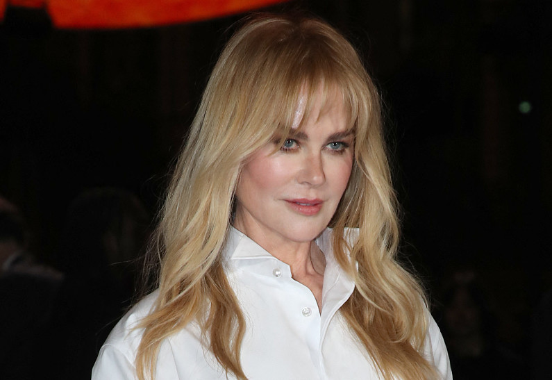 Стало известно, кто ухаживает за Николь Кидман после развода