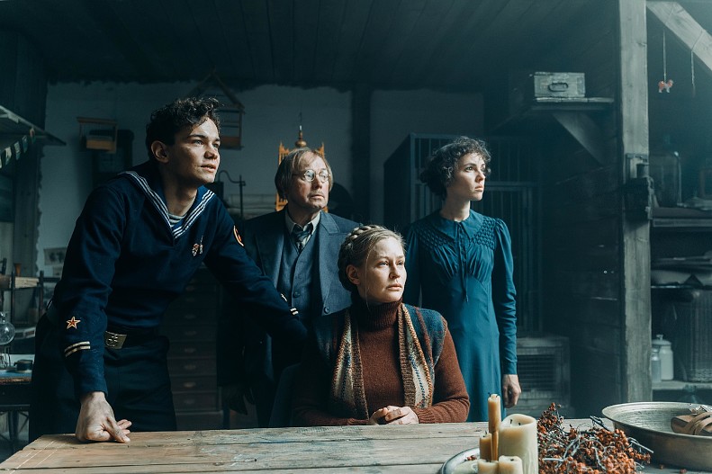 Кадр из фильма&nbsp;«Красавица»