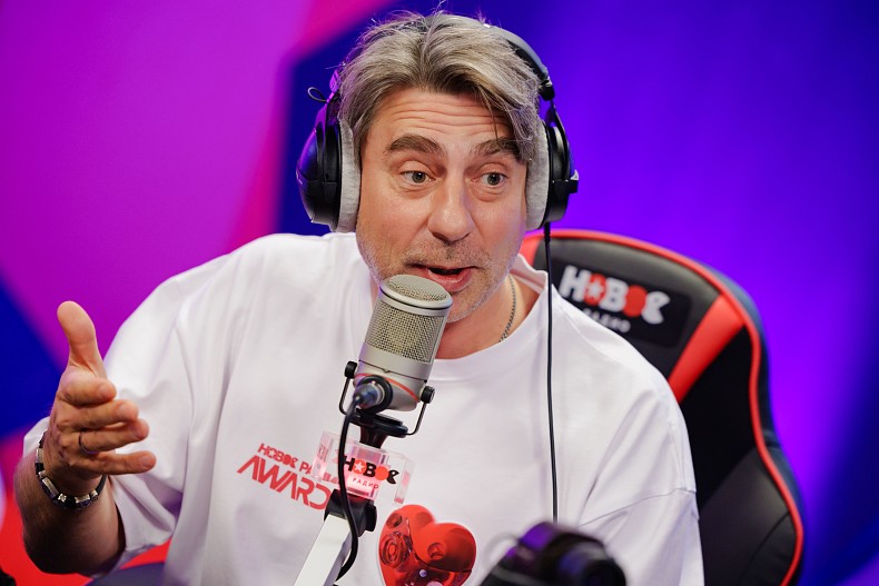 Роман Емельянов