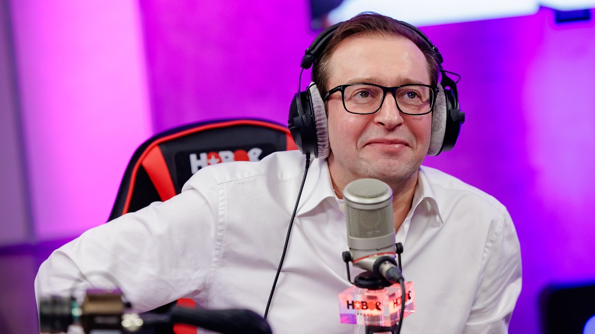 Весна начнётся на премии с большим сердцем «Новое Радио AWARDS»