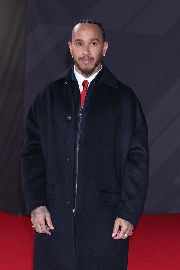 Льюис Хэмилтон