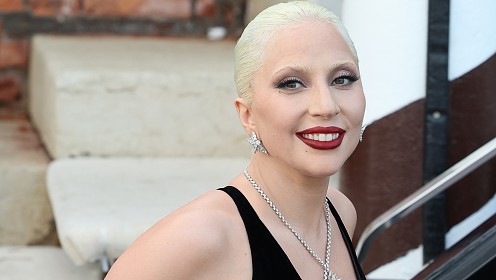 Леди Гага выбрала любимый бренд Кейт Миддлтон для премии «Грэмми»