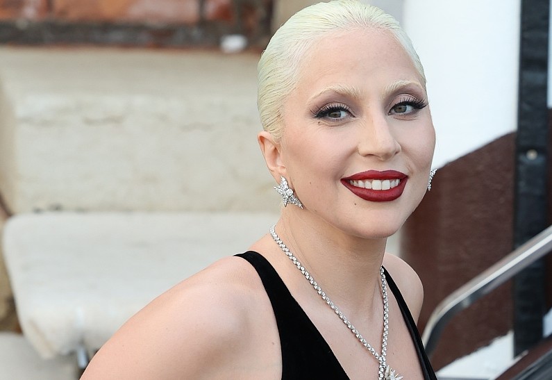 Леди Гага выбрала любимый бренд Кейт Миддлтон для премии «Грэмми»