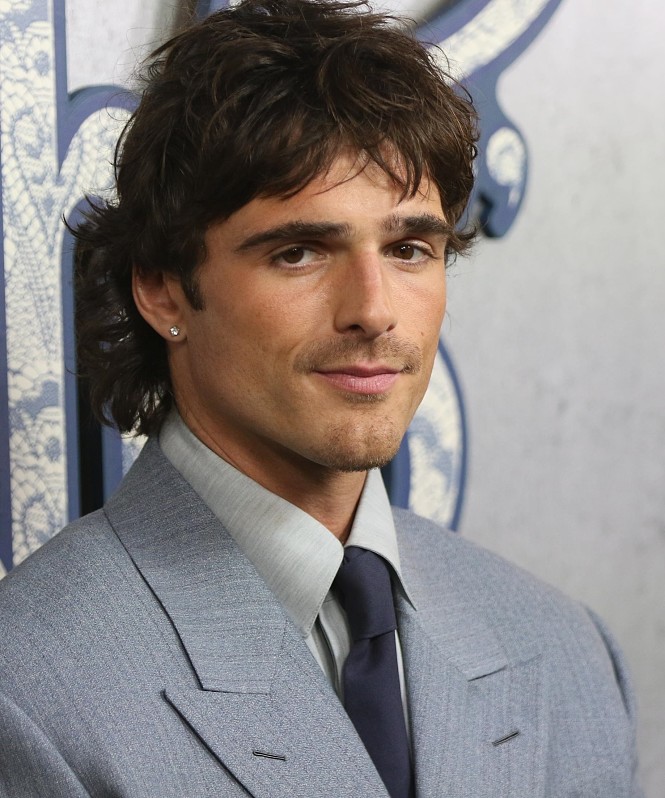 Источники прокомментировали слухи о назначении Джейкоба Элорди новым Джеймсом Бондом