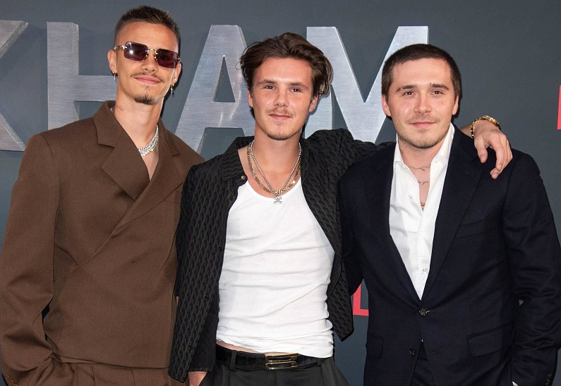 Ромео Бекхэм дал понять, как относится к Бруклину и Николе Пельтц