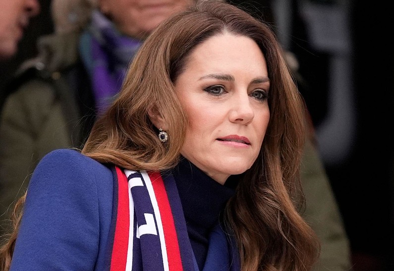 Кейт Миддлтон впервые появилась на публике после ареста принца Эндрю