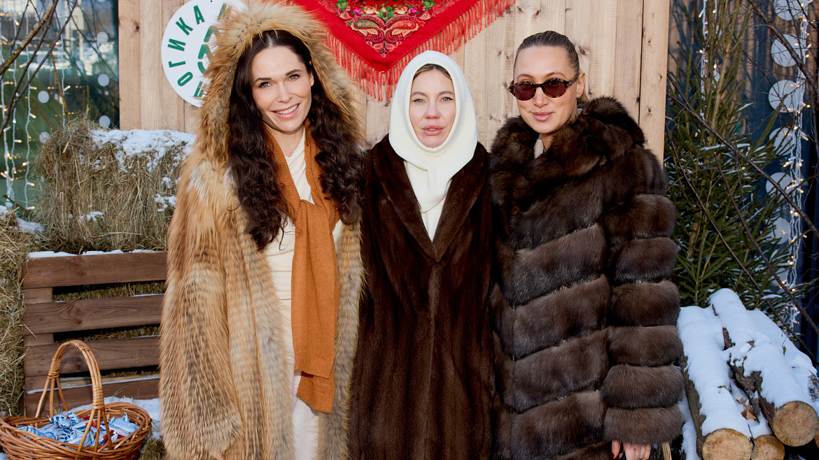 Юлианна Караулова, Полина Аскери и другие на праздновании Широкой Масленицы