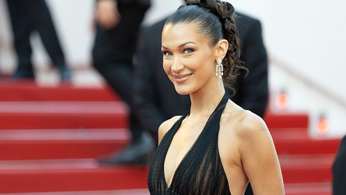 Белла Хадид призналась, что чувствовала себя ненужной из-за болезни Лайма