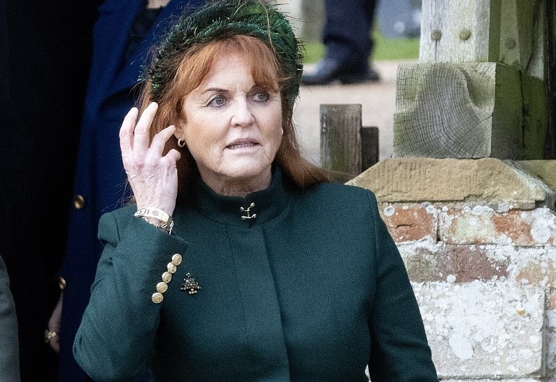 В поисках убежища: Сара Фергюсон тайно ищет новое жилье из-за скандала вокруг принца Эндрю