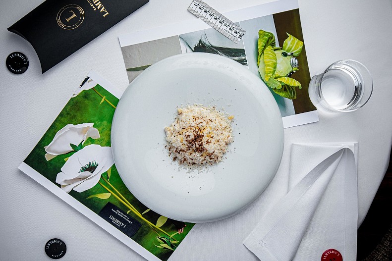 Тартар из белой спаржи