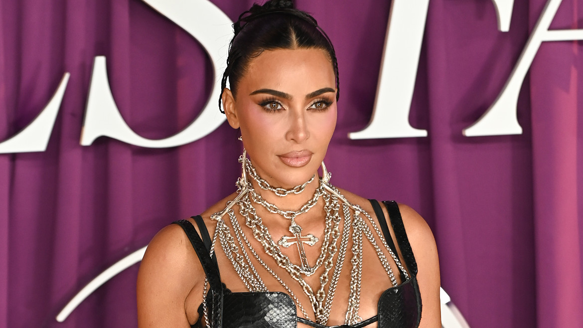 Ким Кардашьян намерена запретить Меган Маркл и принцу Гарри общаться с Крис Дженнер