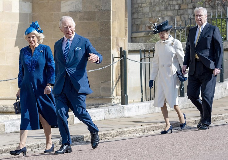 Королева Камилла, Карл III, принцесса Анна, принц Эндрю