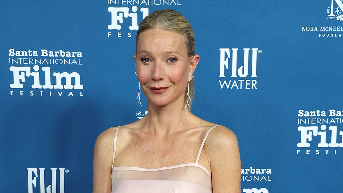 Гвинет Пэлтроу представила авторские игральные кости для взрослых