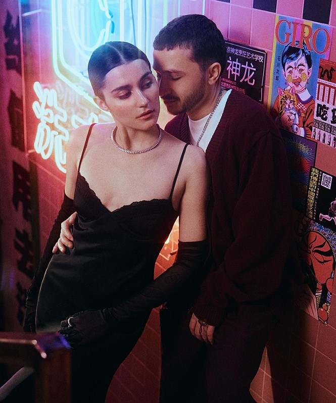 Чем порадовать девушку в День Всех Влюбленных?