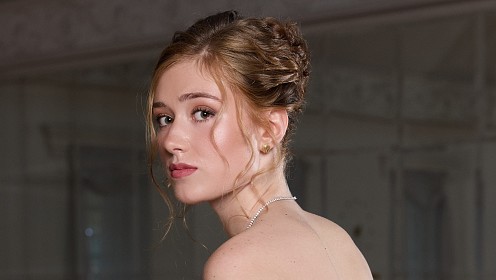 Лучшие beauty-образы актрис на кинопремии «Золотой Орел»