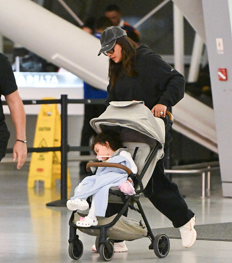 Приянка Чопра с дочкой