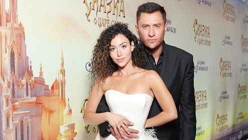 Павел и Зепюр Прилучные, Владимир Сычёв, Алексей Онежен и другие гости премьеры фильма «Сказка о царе Салтане»