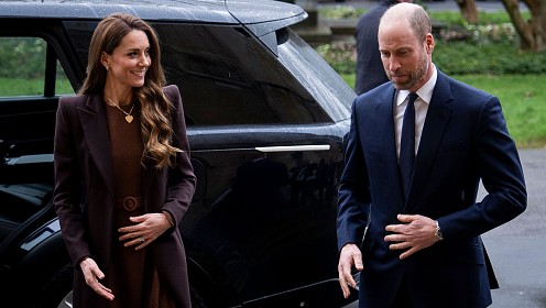 Королевский выход: Кейт Миддлтон восхитила публику безупречным образом