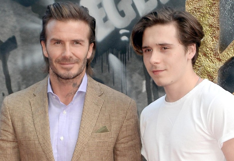 Бруклин Бекхэм удаляет татуировку, посвященную отцу