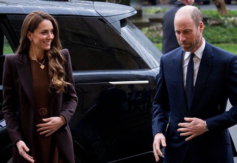 Королевский выход: Кейт Миддлтон восхитила публику безупречным образом