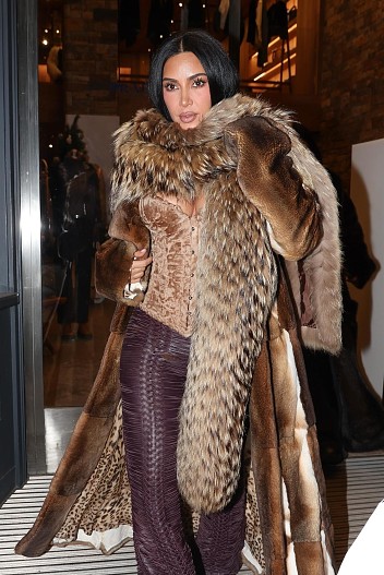 Ким Кардашьян&nbsp;