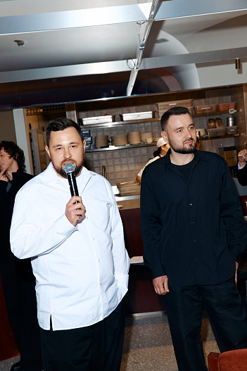 Владимир Кузнецов и Алексей Леонов