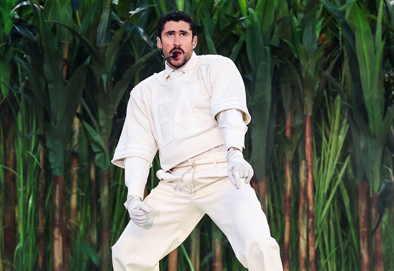 Скандал на «Суперкубке-2026»: Леди Гага, Bad Bunny и Серена Уильямс оказались в центре внимания