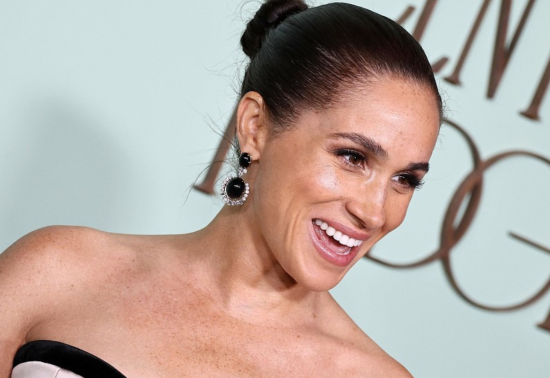 Голливудская дива: Меган Маркл вышла в свет без принца Гарри. Фото!