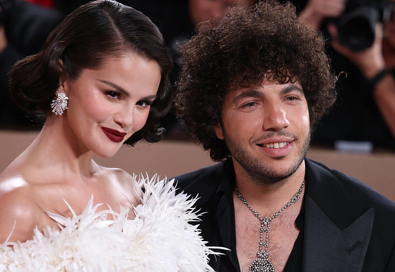 Бенни Бланко рассказал о нервном срыве Селены Гомес перед их свадьбой