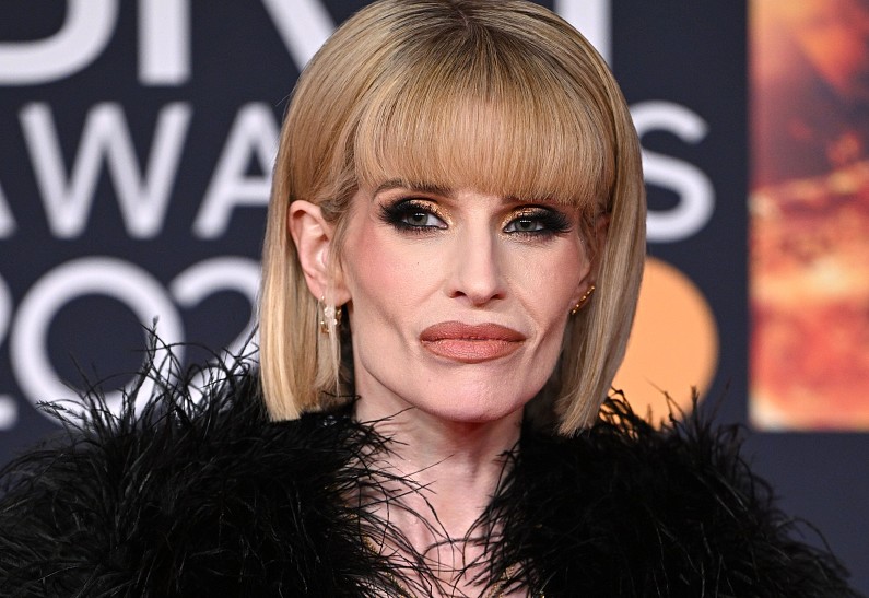 Келли Осборн шокировала публику своей болезненной худобой