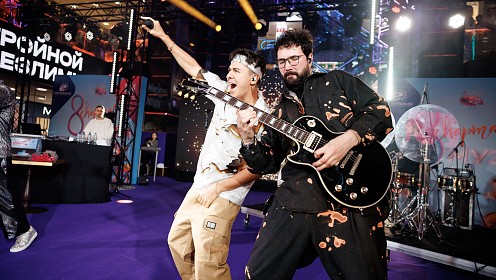 Звёзды МУЗ-ТВ поздравили женщин с 8 марта