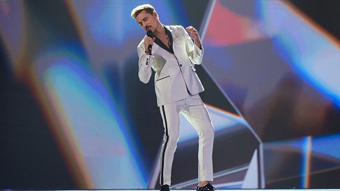 Дима Билан, JONY, ELMAN и DINARA выступили на церемонии закрытия Мисс БРИКС в Казани