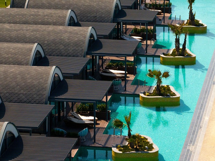 Медицинский центр в Sea Breeze