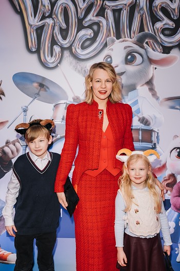 Александра Ребенок с детьми