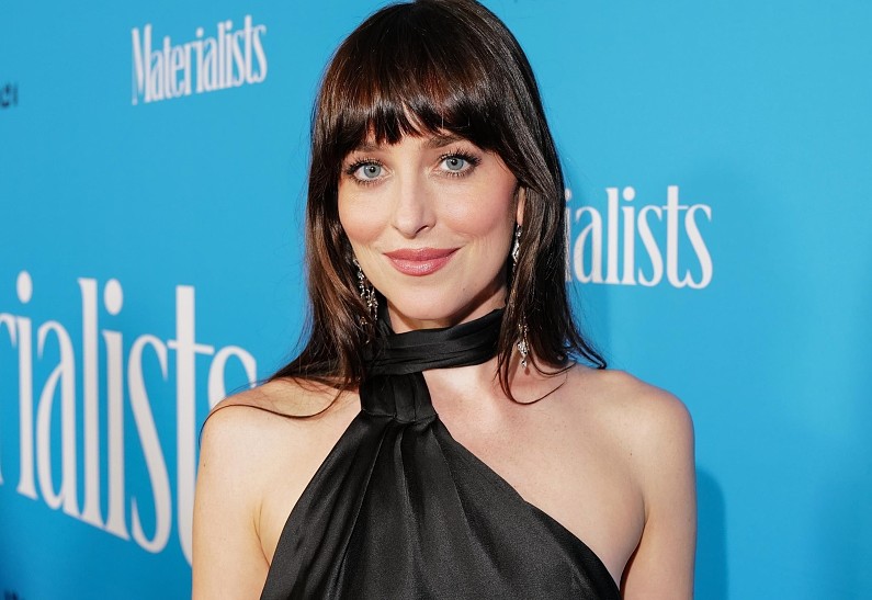 Стали известны подробности личной жизни Дакоты Джонсон