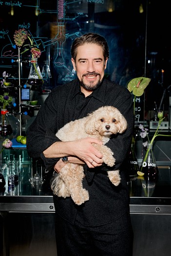 Артем Акимов