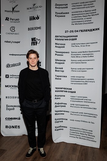 Павел Табаков