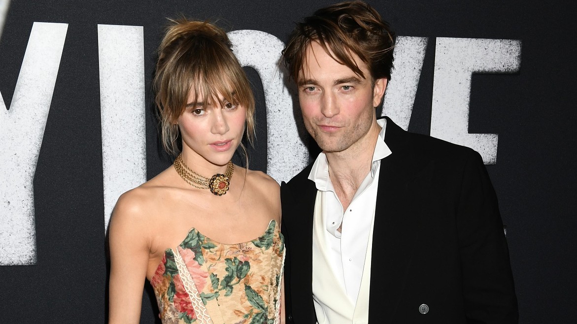 Роберт Паттинсон и Сьюки Уотерхаус стали главными героями вечеринки перед «Оскаром»