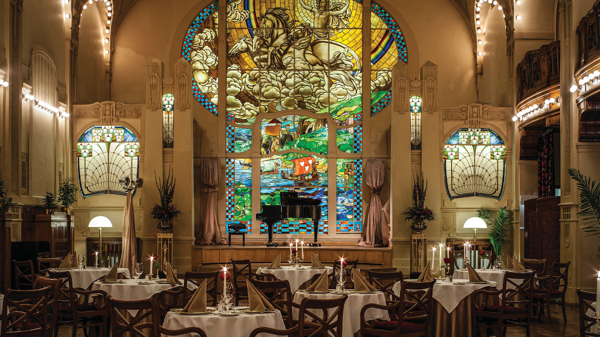 НОВОЕ МЕНЮ В ОБНОВЛЕННОМ РЕСТОРАНЕ «ЕВРОПА»