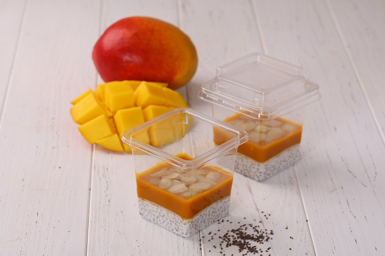 Чиа-пудинг с манго