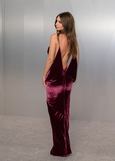 Эмили Ратаковски