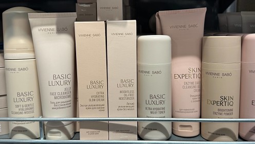 «Перекрёсток» начал продажи линейки уходовой косметики VIVIENNE SABÓ