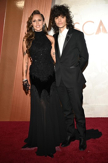 Майли Сайрус и Макс Морандо