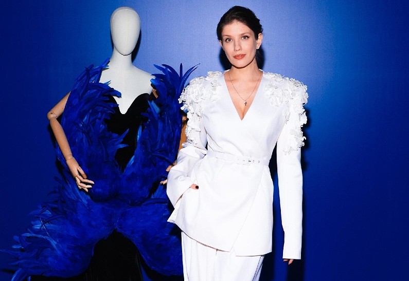 Аня Чиповская, Zivert, Ксения Собчак, Катя IOWA оценили эксклюзивный дизайнерский экспонат