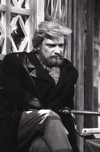 Дмитрий Брусникин в спектакле «Три сестры»