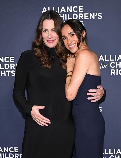 Келли Макки Зайфен и Меган Маркл