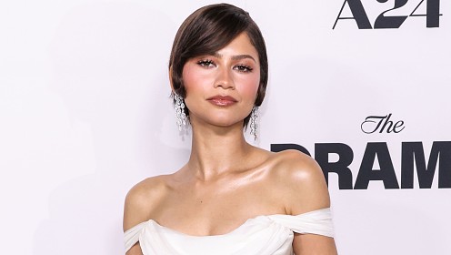 Реальный брак или сценарий? Фанаты Зендеи гадают, была ли свадьба на самом деле