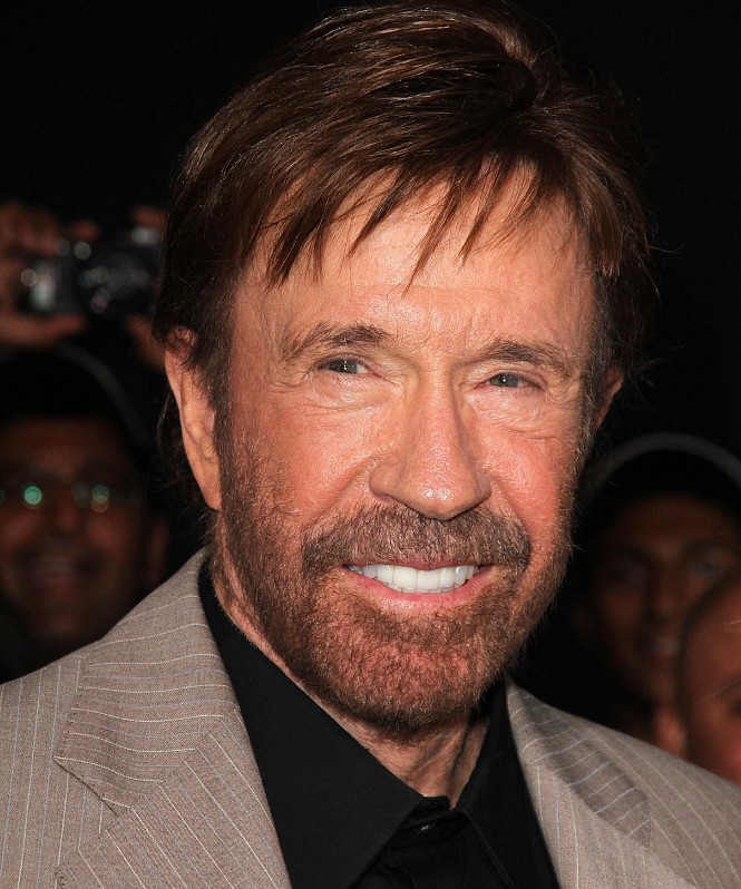 Младший сын Чака Норриса растрогал поклонников последним посланием отцу