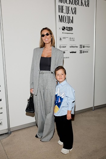 Кети Топурия с сыном Адамом